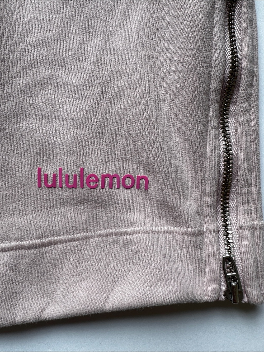 Lululemon Loungeful Relaxed-Fit Crewneck Sweatshirt Mink Berry Fleece L *Flaw - Picture 4 of 13